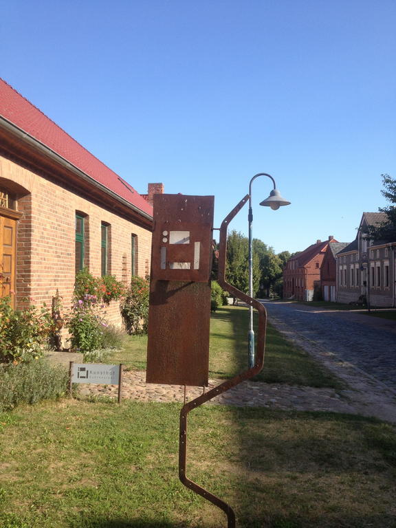 Pension Kunsthof Dahrenstedt Esterno foto