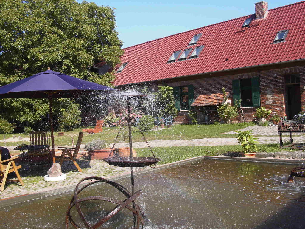 Pension Kunsthof Dahrenstedt Esterno foto